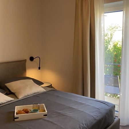 Apartmani Zuzic Пореч Экстерьер фото