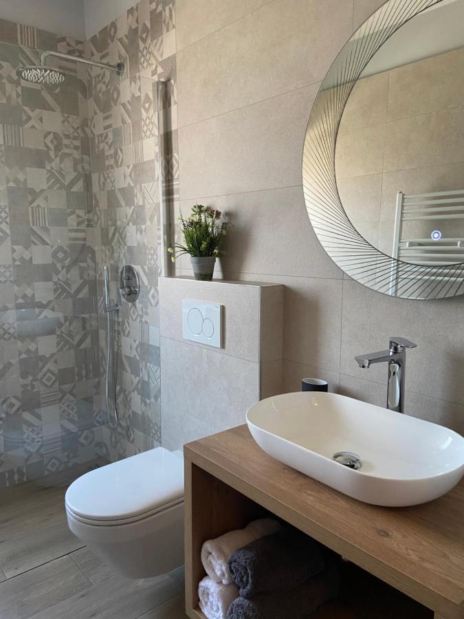 Apartmani Zuzic Пореч Экстерьер фото