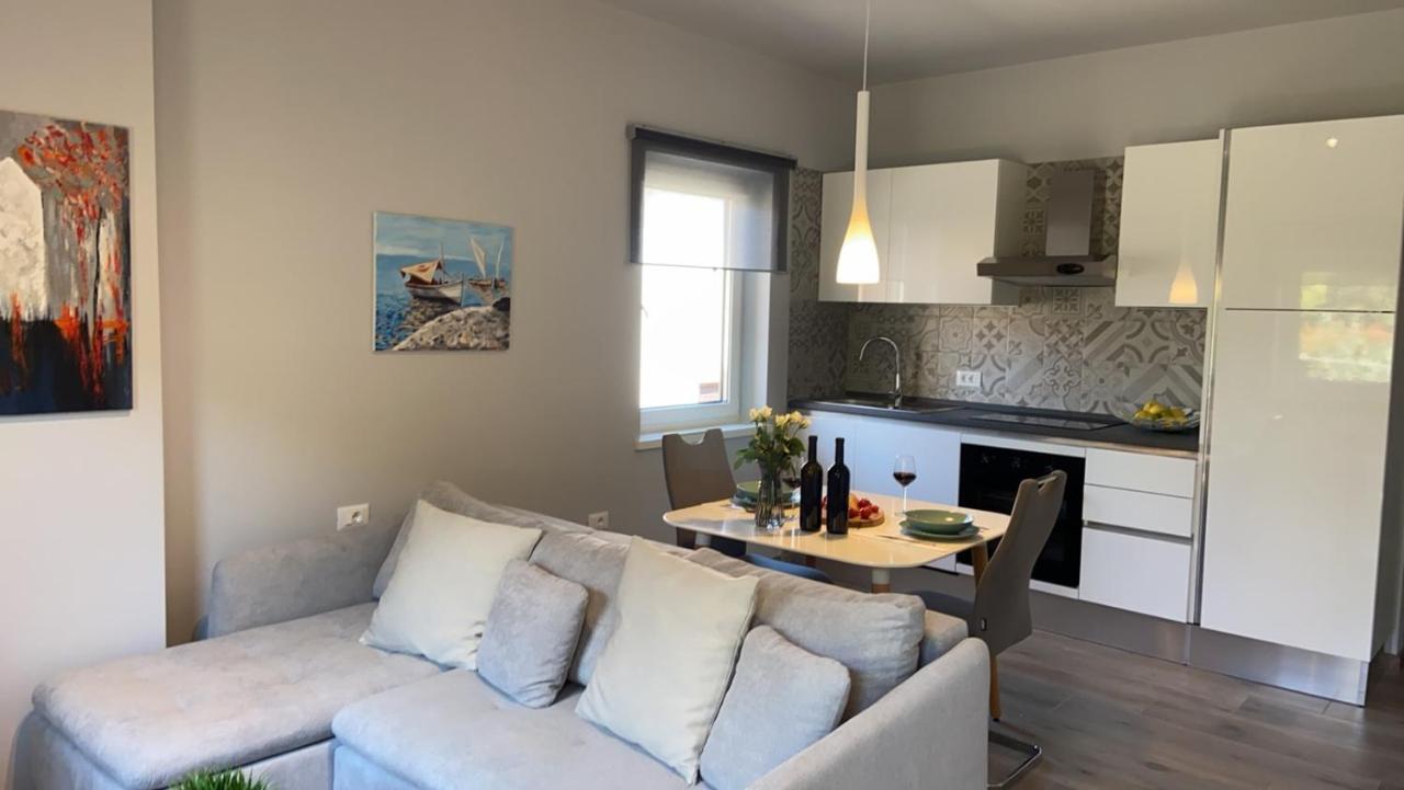 Apartmani Zuzic Пореч Экстерьер фото