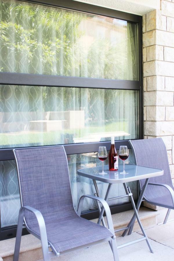 Apartmani Zuzic Пореч Экстерьер фото