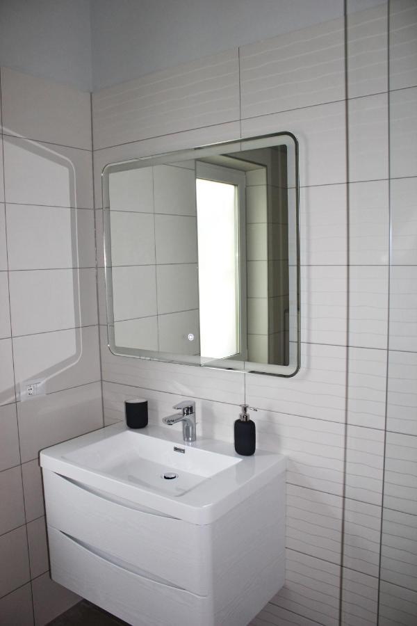 Apartmani Zuzic Пореч Экстерьер фото