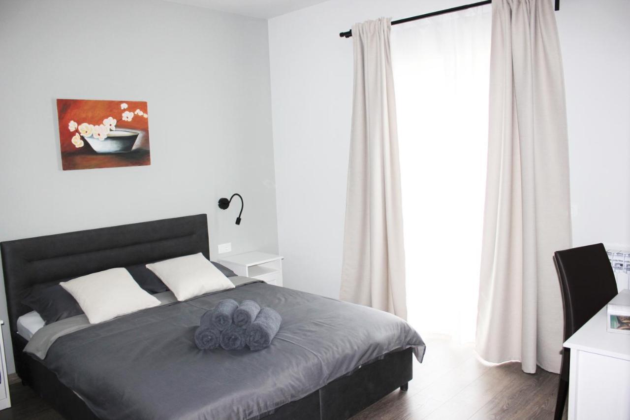 Apartmani Zuzic Пореч Экстерьер фото